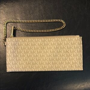 MICHAEL Michael Kors Gold Wristlet like new